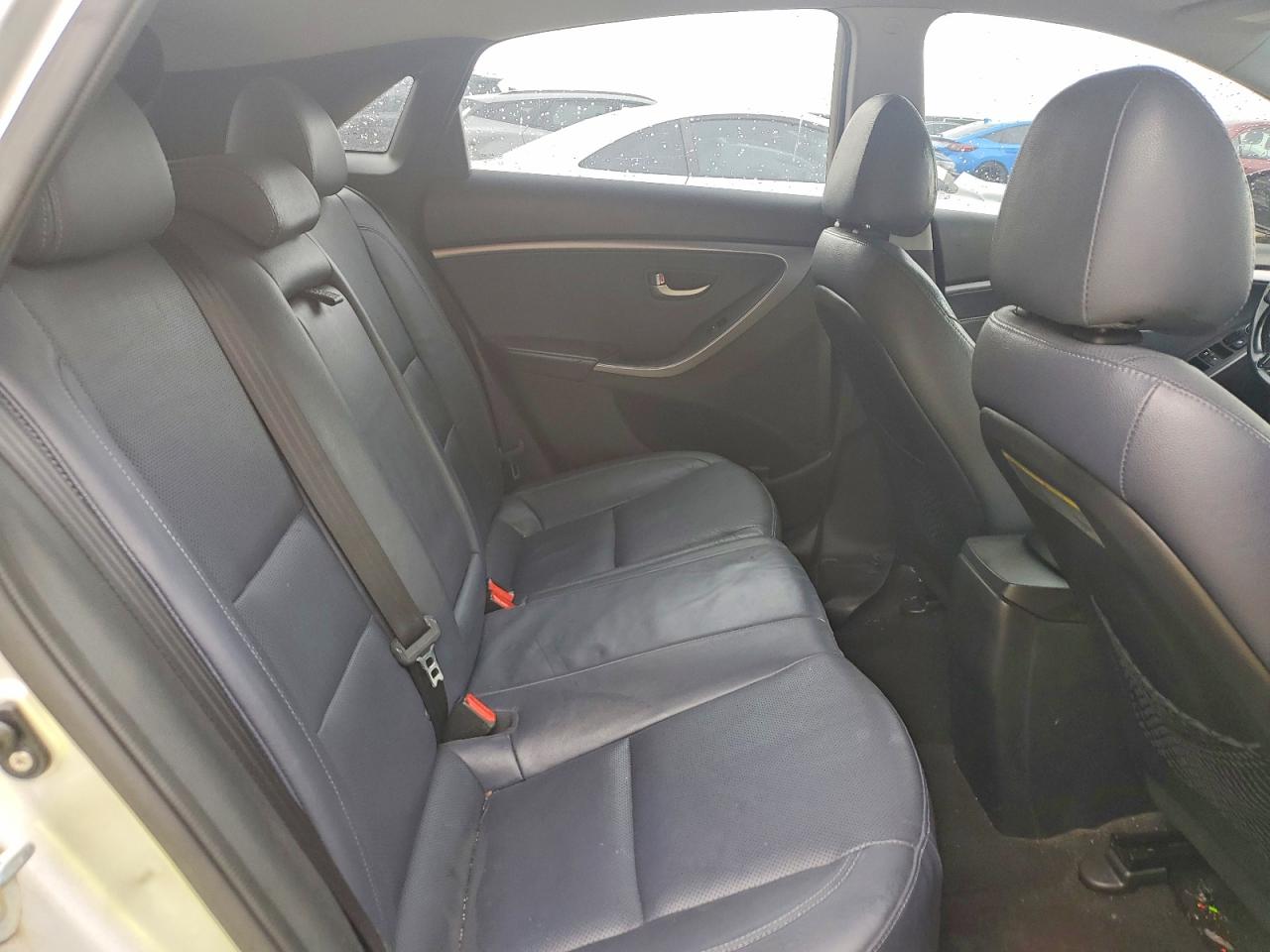 2013 HYUNDAI ELANTRA GT photo 19