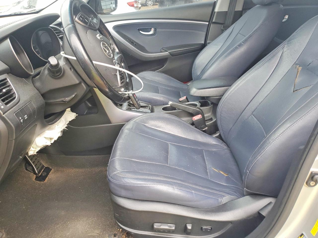 2013 HYUNDAI ELANTRA GT photo 13