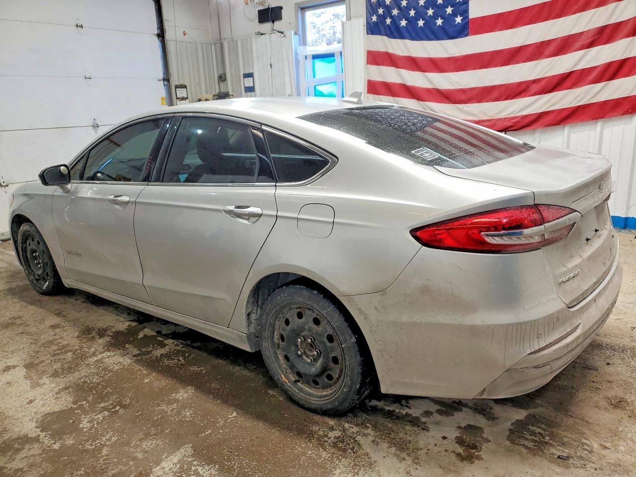 2019 FORD FUSION SEL photo 2