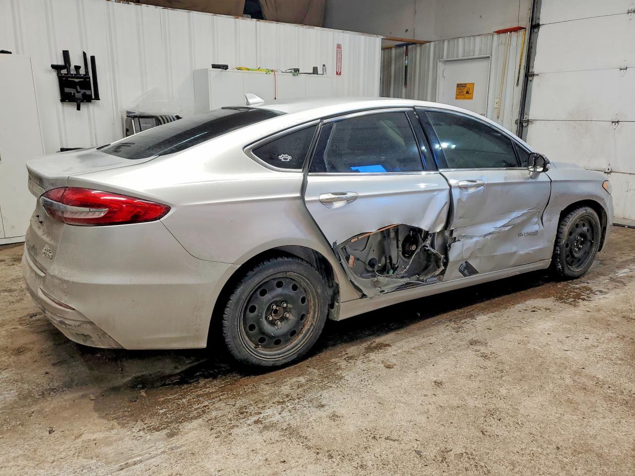 2019 FORD FUSION SEL photo 3