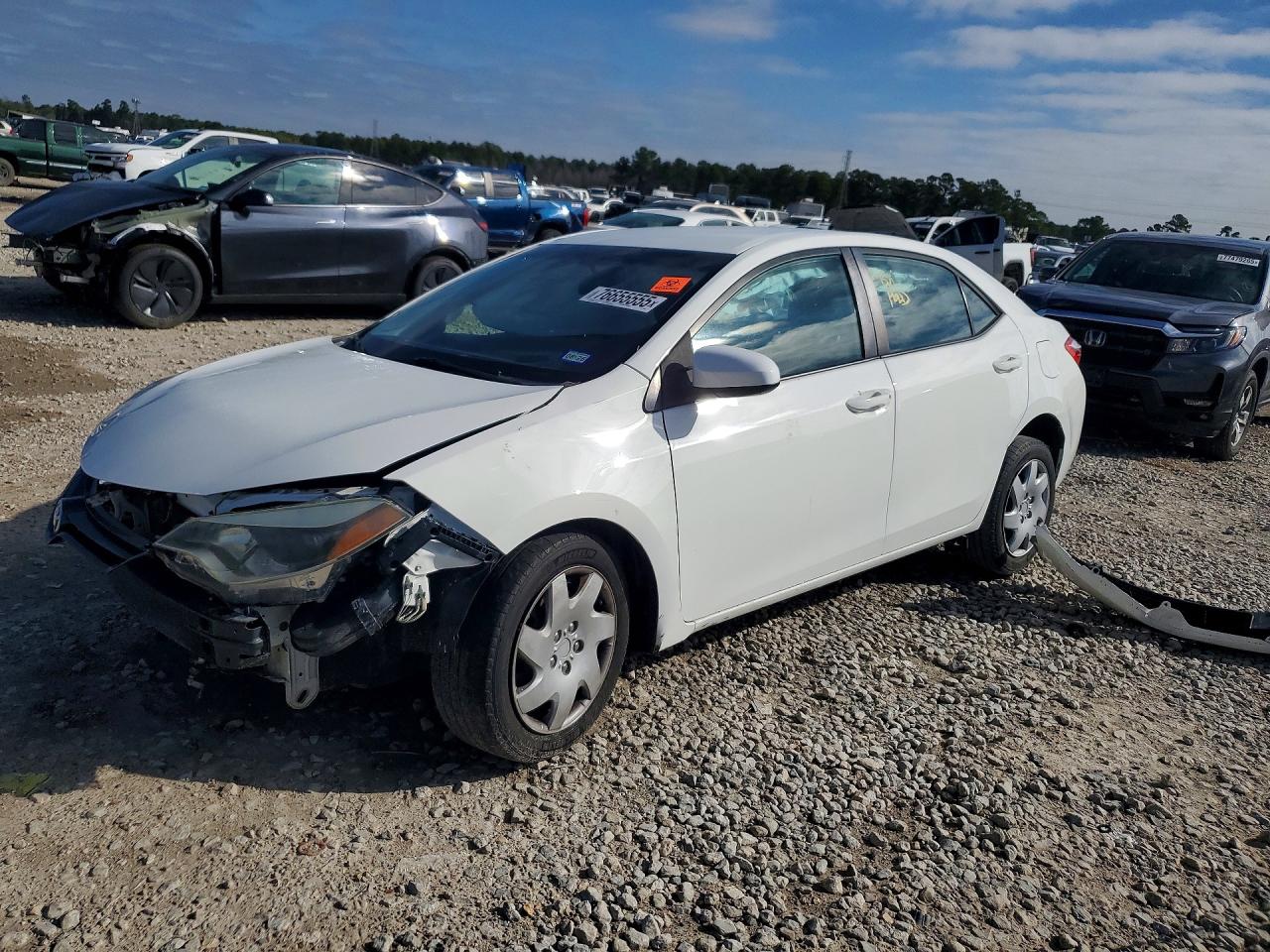 2015 TOYOTA COROLLA