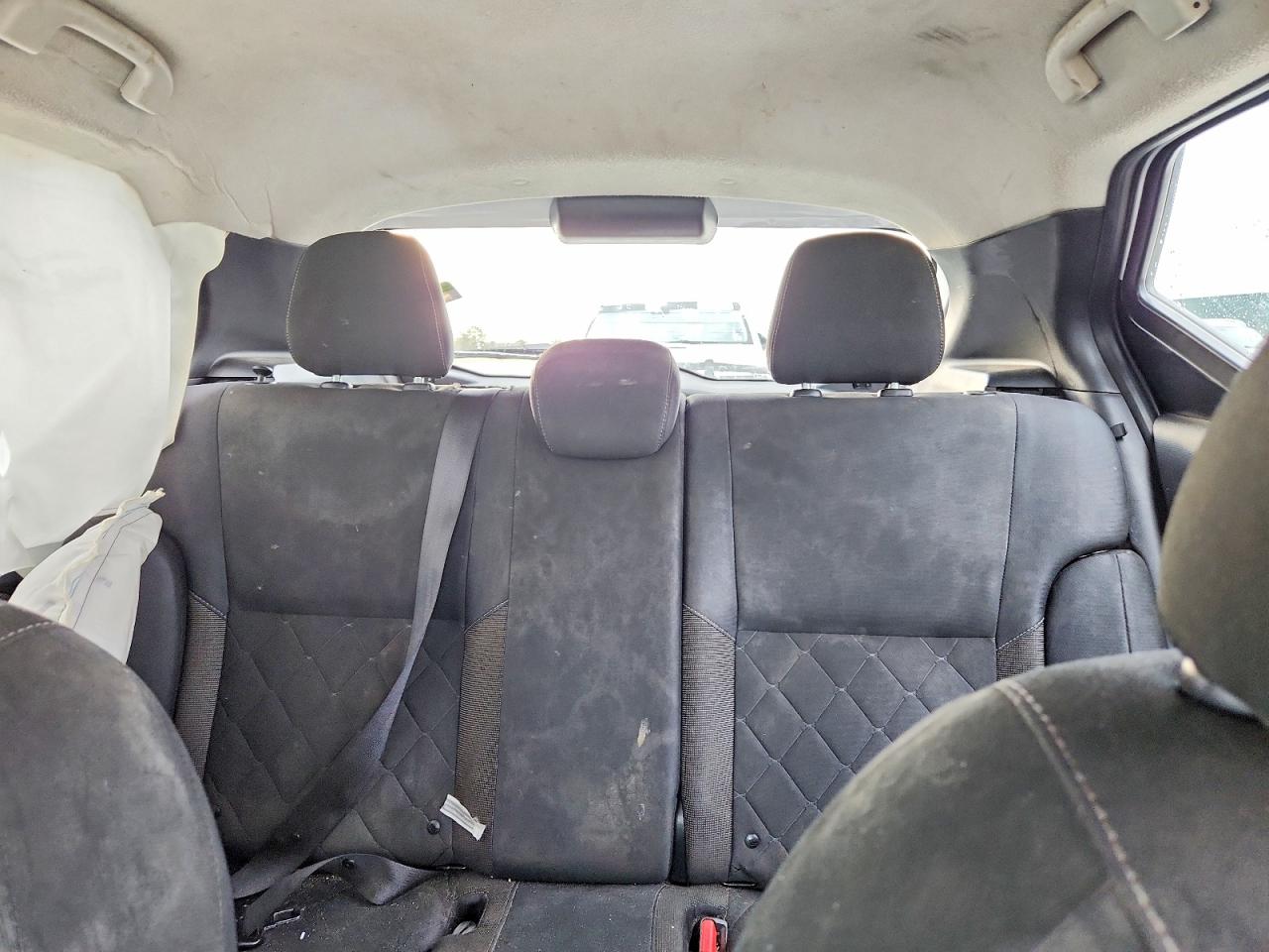 2020 NISSAN KICKS S photo 19