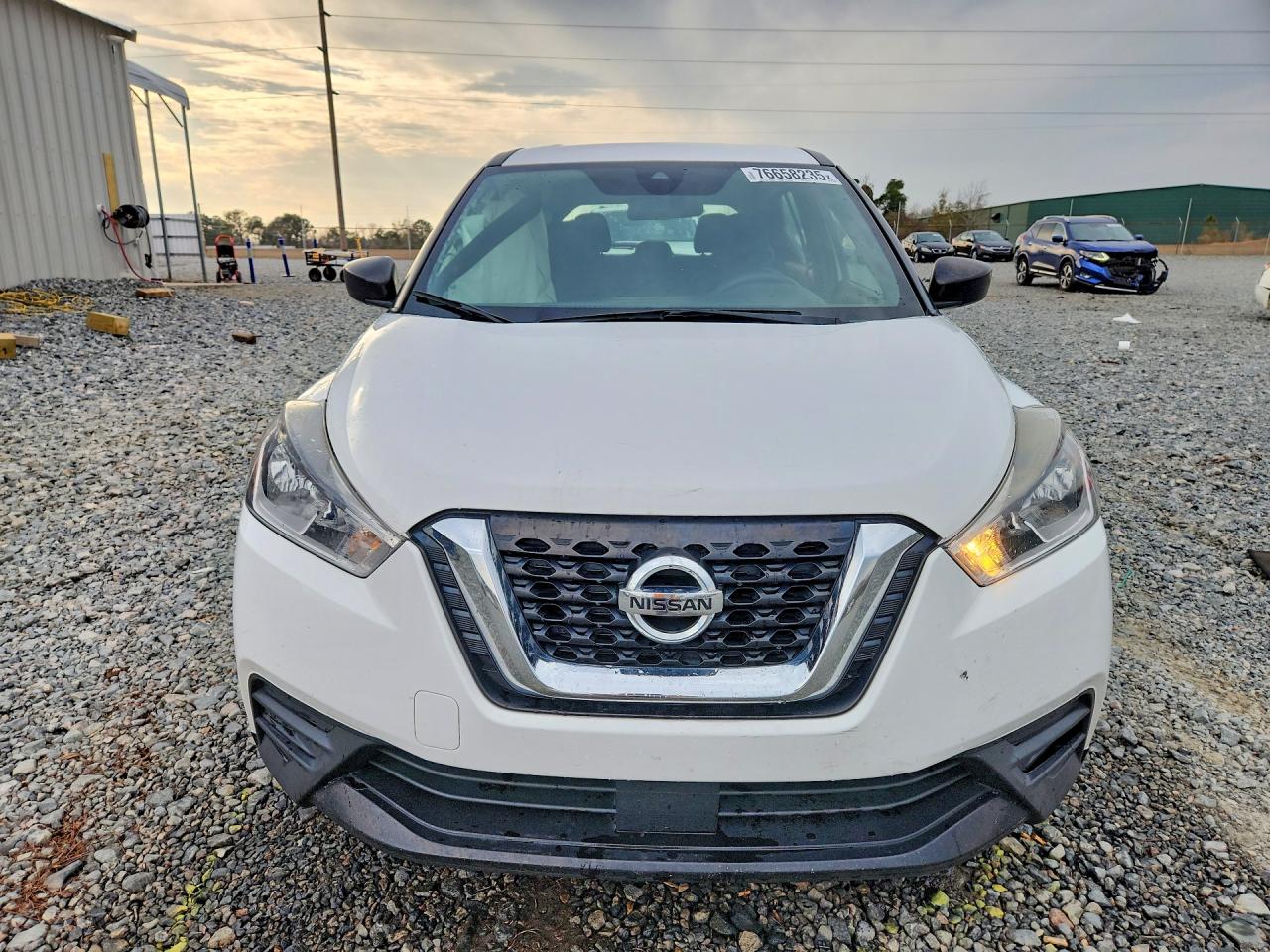 2020 NISSAN KICKS S photo 9