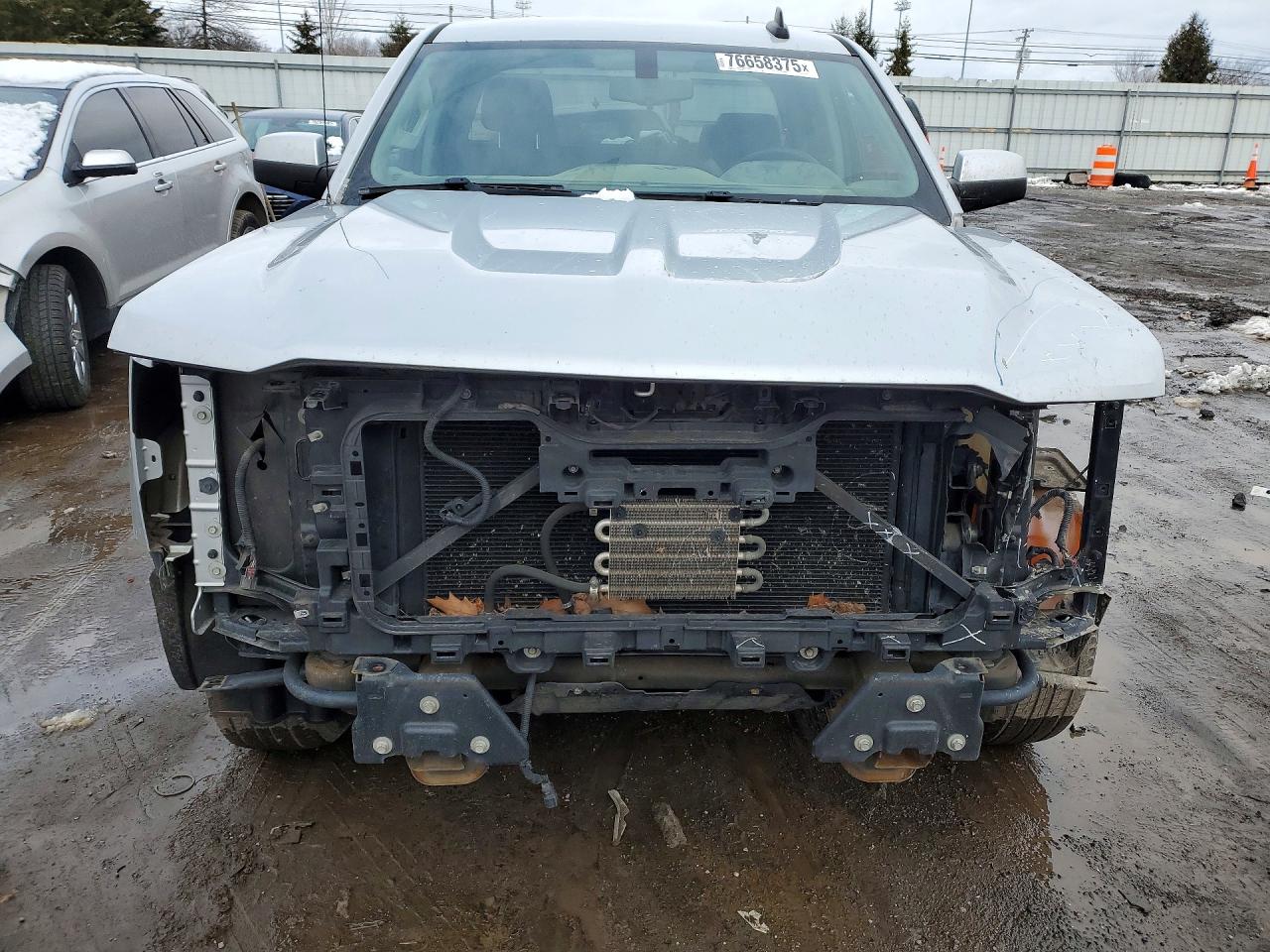 2016 CHEVROLET SILVERADO C1500 LT photo 9