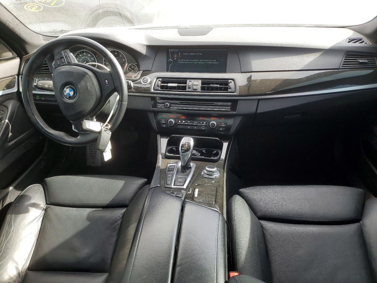 2011 BMW 550 XI photo 22