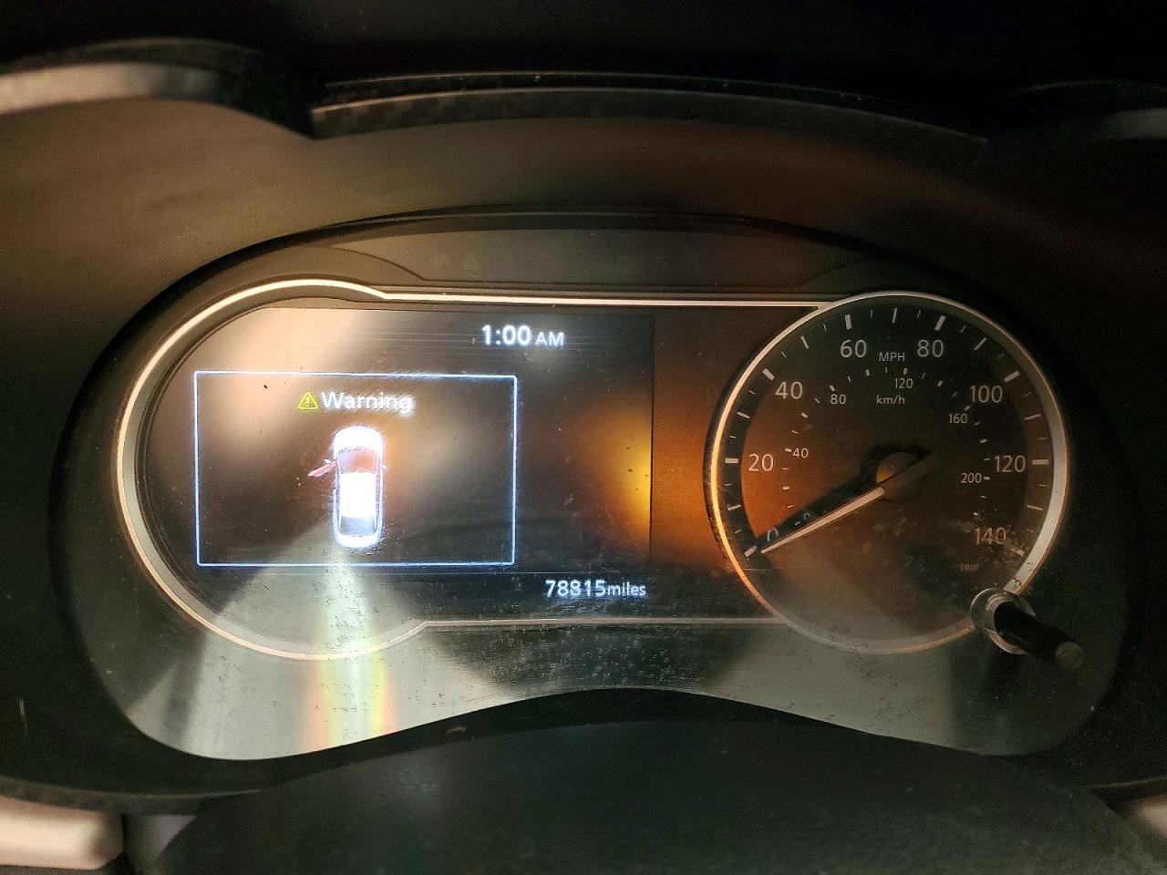 2021 NISSAN VERSA SV photo 9