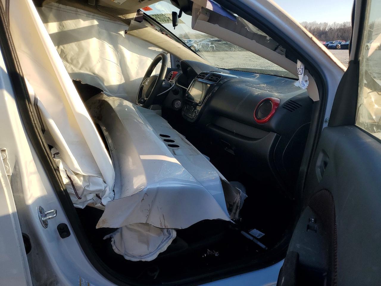 2023 MITSUBISHI MIRAGE photo 7