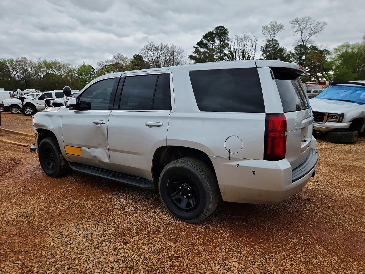 2020 CHEVROLET TAHOE POLICE photo 3