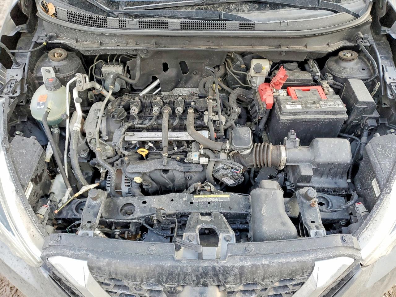 2019 NISSAN KICKS S photo 34