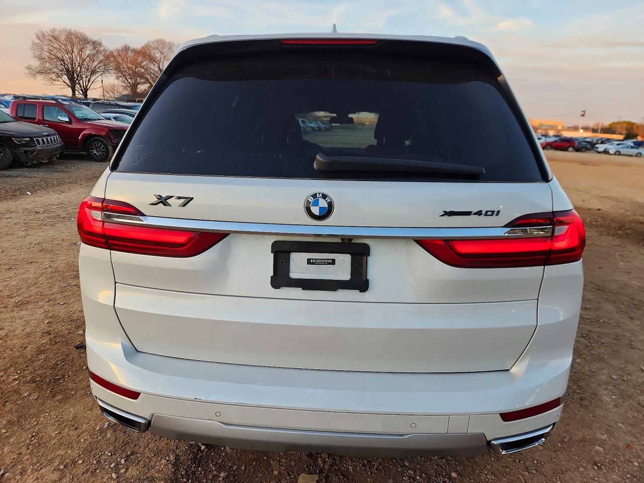 2020 BMW X7 XDRIVE40I photo 6