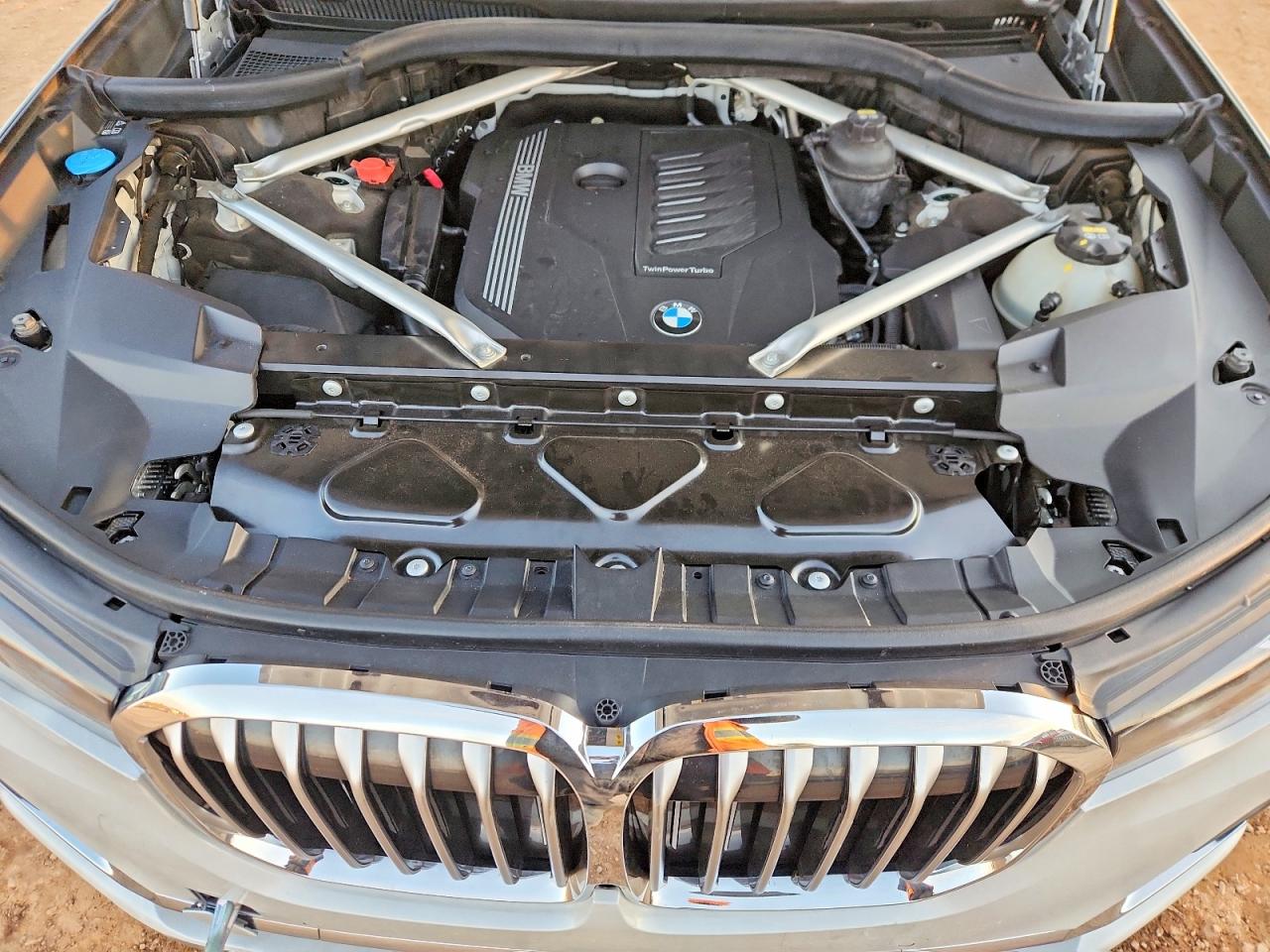 2020 BMW X7 XDRIVE40I photo 12
