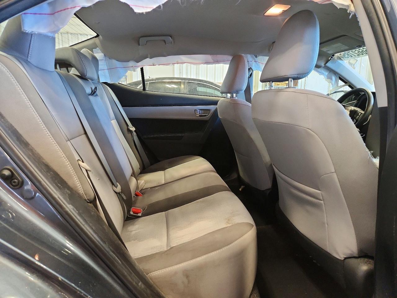 2017 TOYOTA COROLLA LE photo 19
