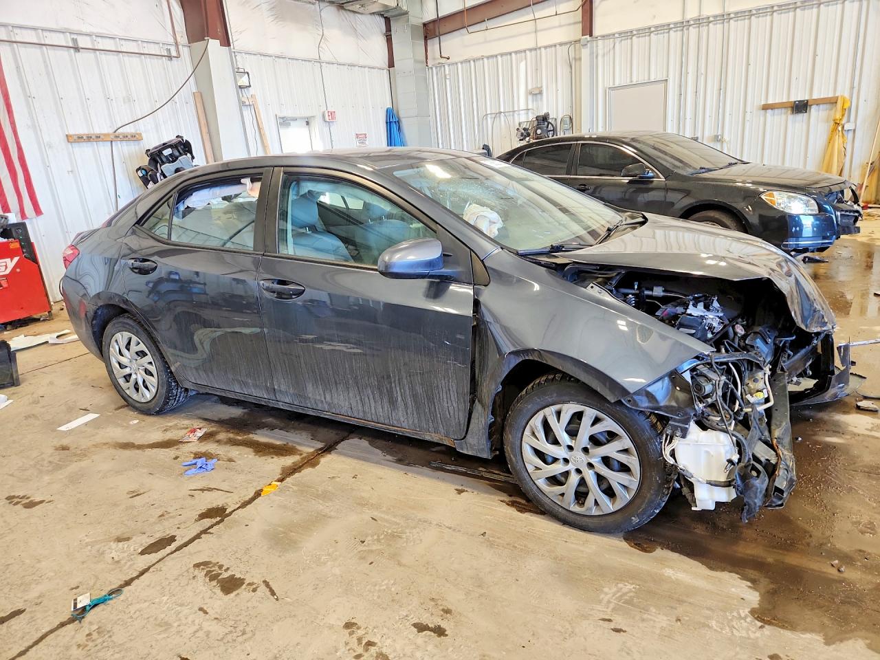 2017 TOYOTA COROLLA LE photo 7