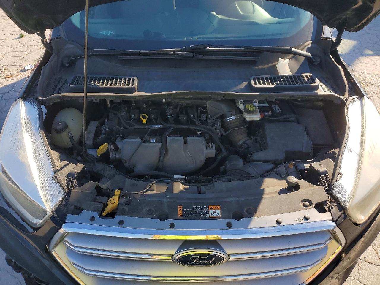 2017 FORD ESCAPE SE photo 12