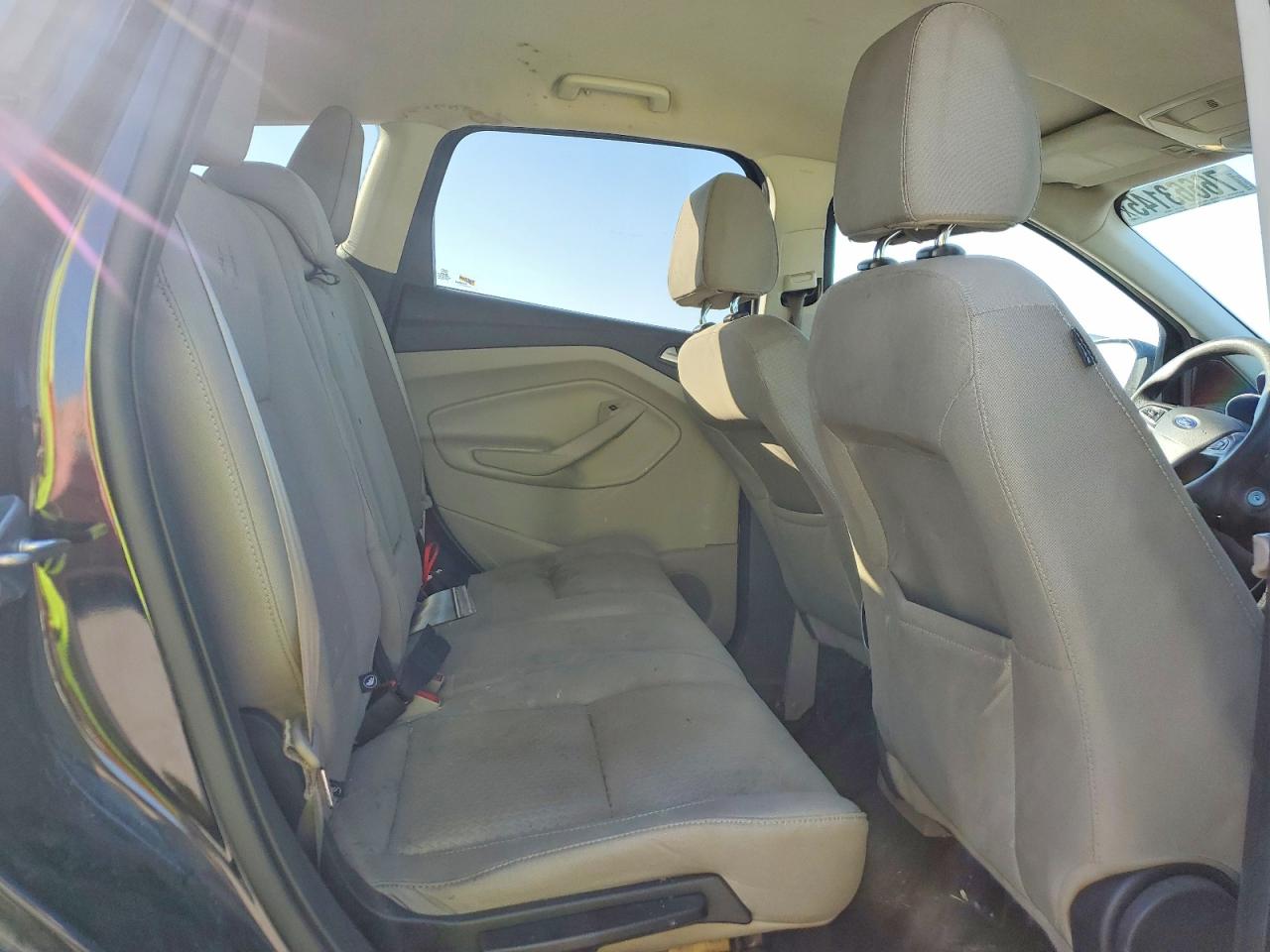 2017 FORD ESCAPE SE photo 11