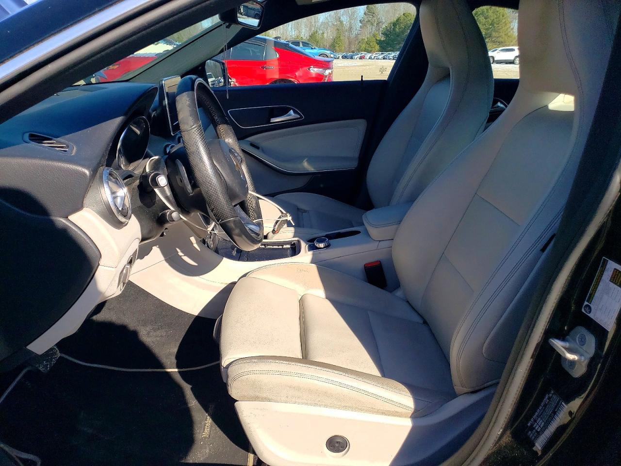2016 MERCEDES-BENZ CLA 250 photo 19