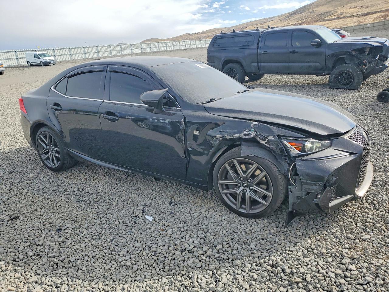2017 LEXUS IS 300 photo 7