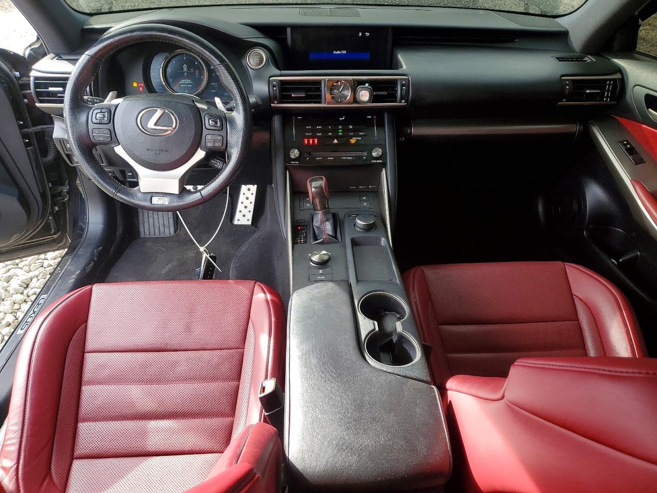 2017 LEXUS IS 300 photo 15