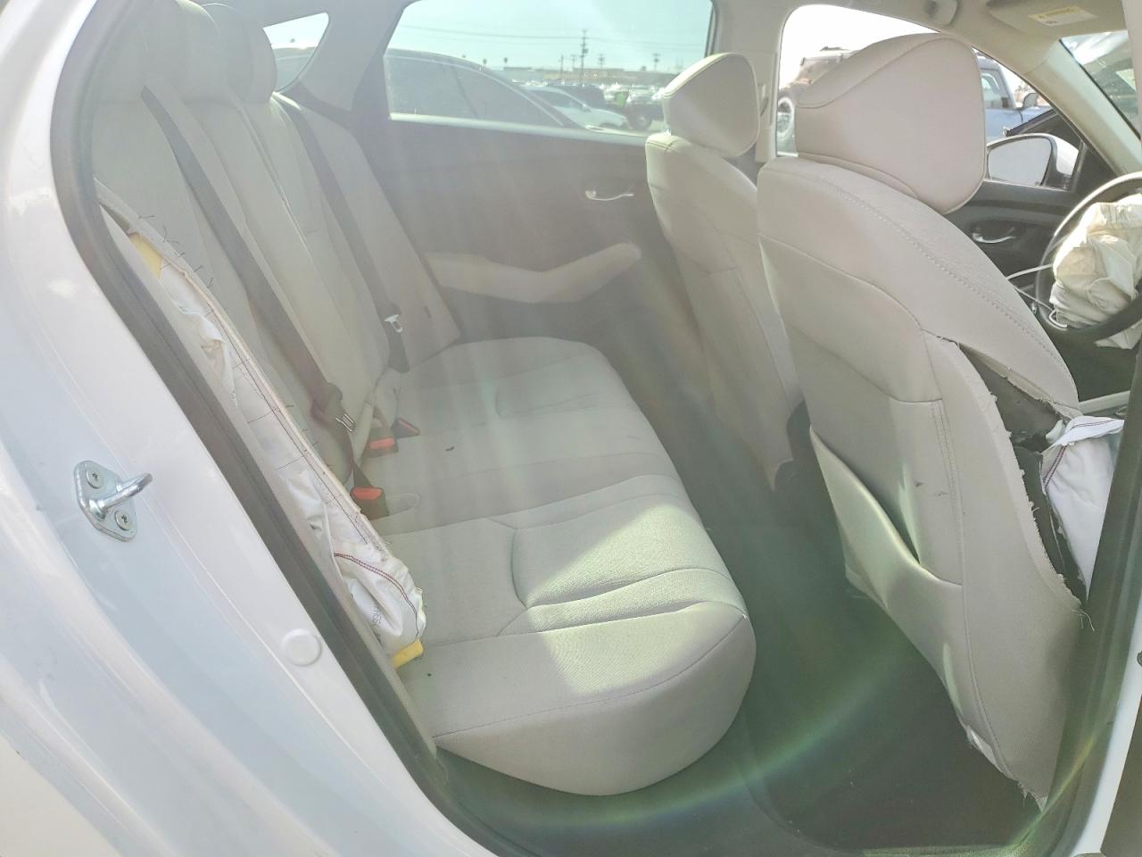 2024 HONDA ACCORD LX photo 19