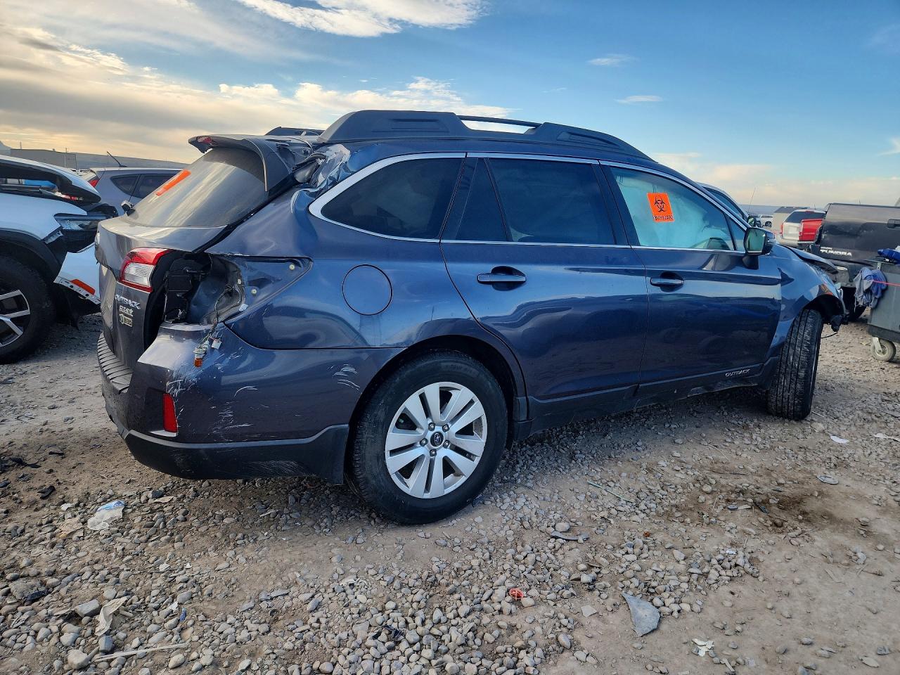 2015 SUBARU OUTBACK 2.5I PREMIUM photo 5