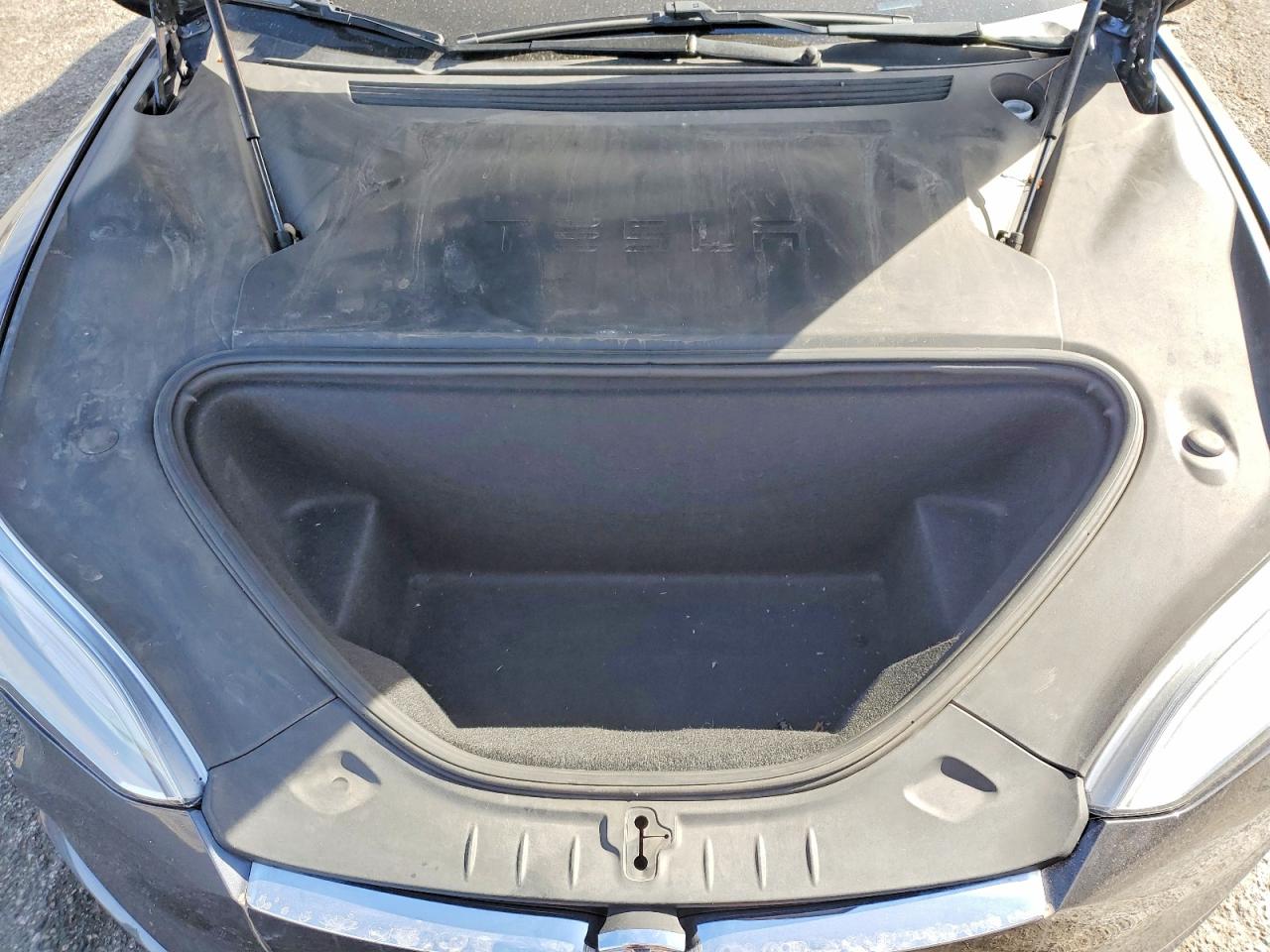2018 TESLA MODEL S photo 11