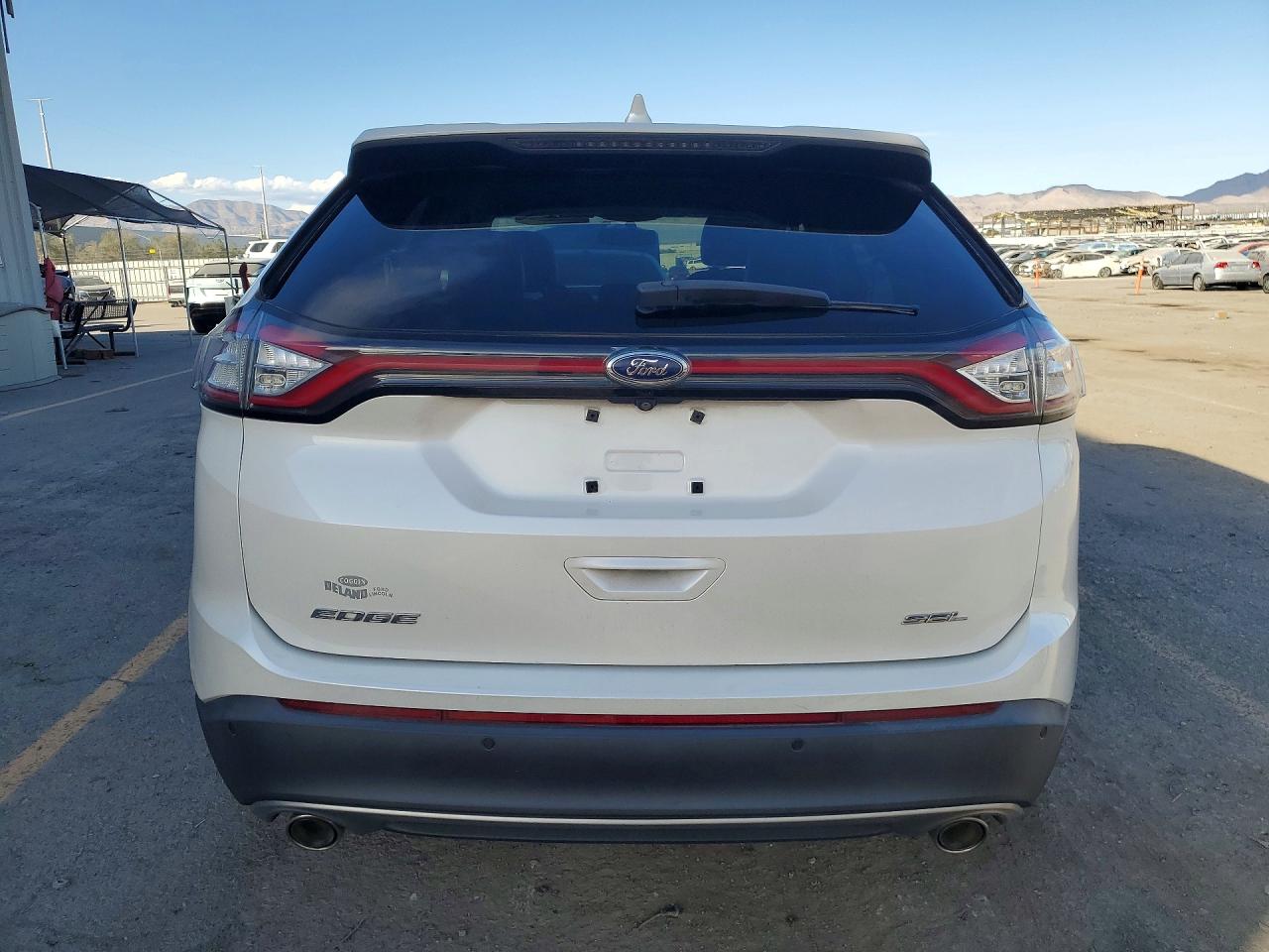 2015 FORD EDGE SEL photo 16