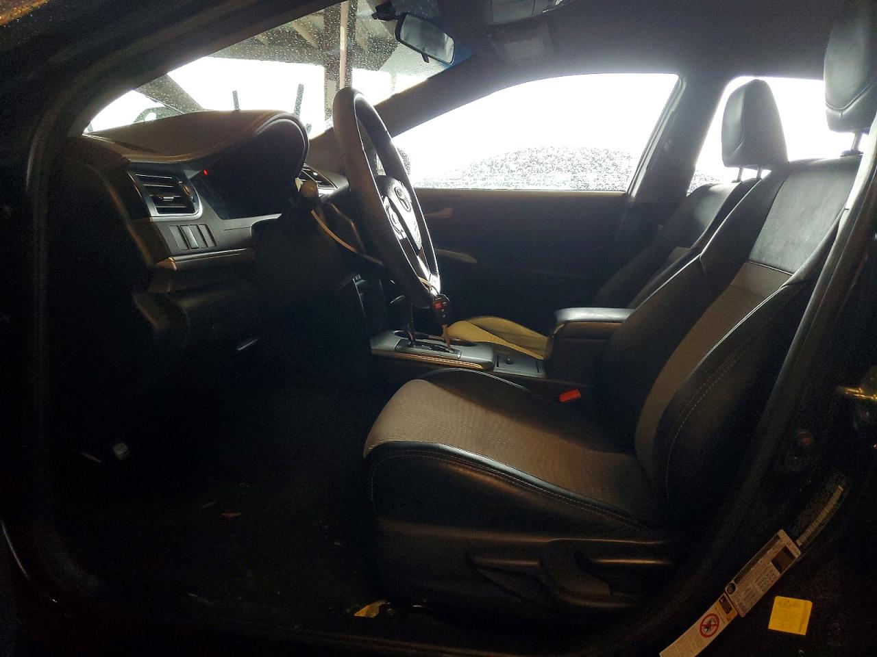 2013 TOYOTA CAMRY L photo 13