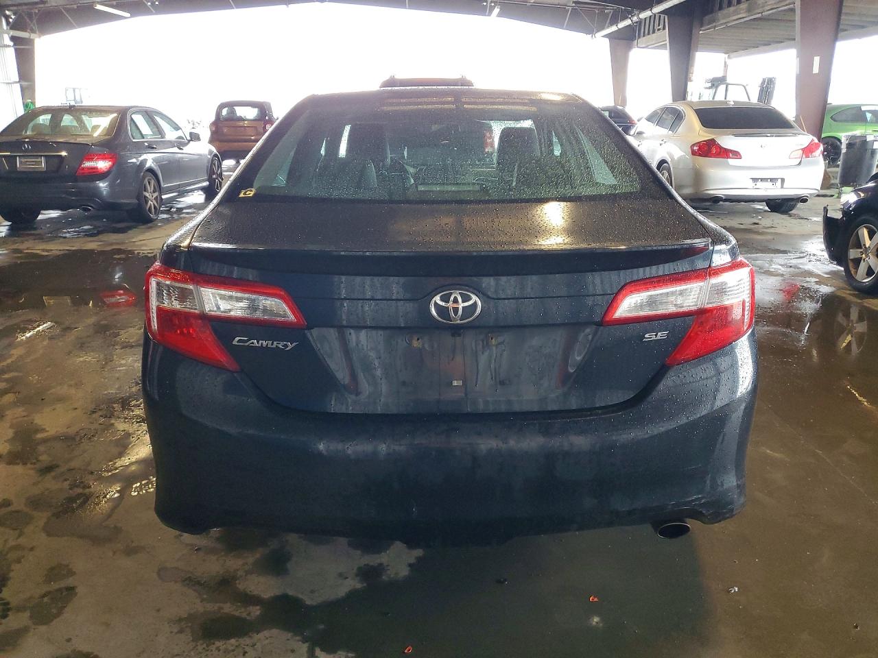 2013 TOYOTA CAMRY L photo 11