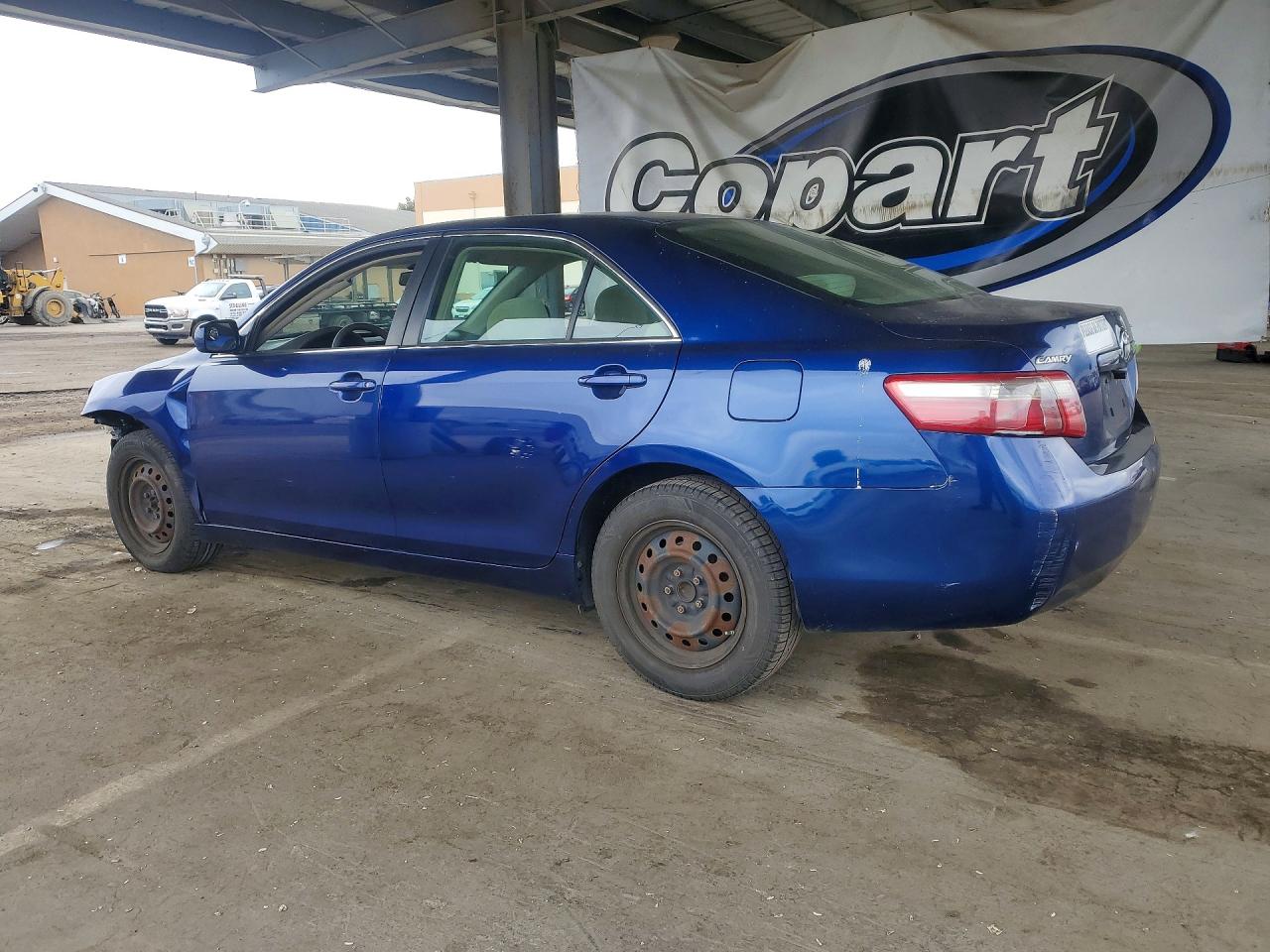 2007 TOYOTA CAMRY photo 2