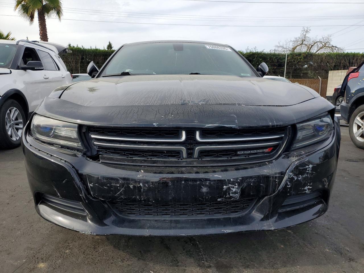 2016 DODGE CHARGER SE photo 9