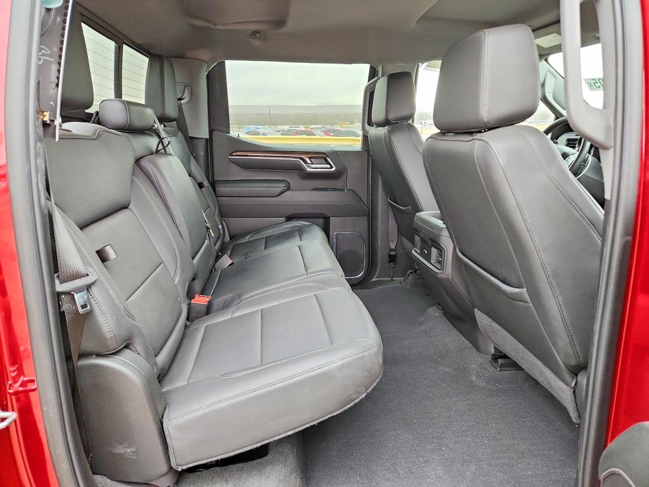 2024 CHEVROLET SILVERADO K1500 LT TRAIL BOSS photo 19