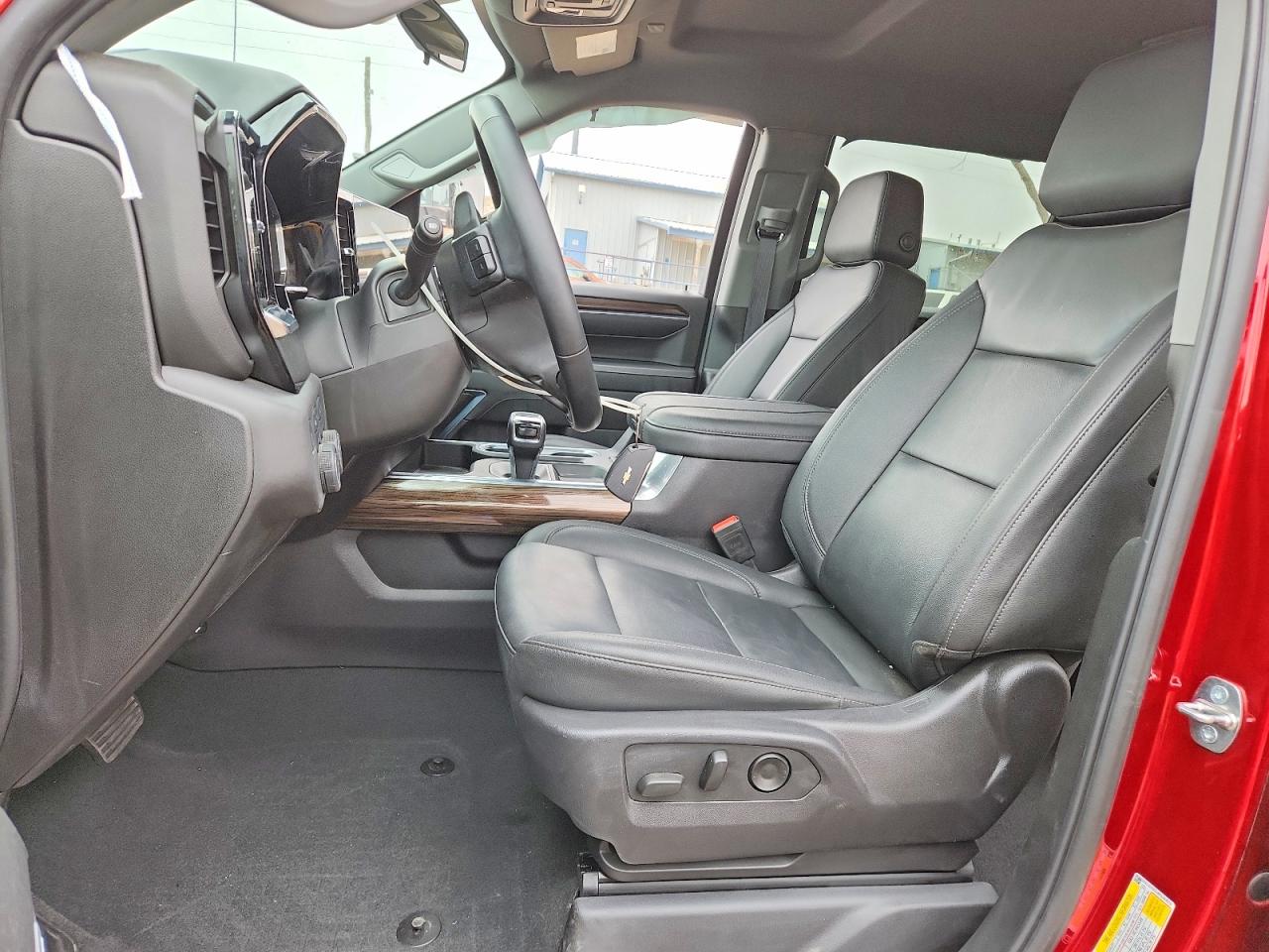 2024 CHEVROLET SILVERADO K1500 LT TRAIL BOSS photo 13