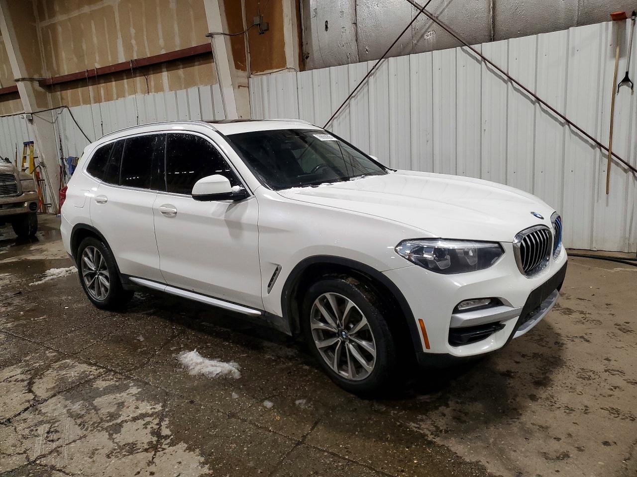 2019 BMW X3 XDRIVE30I photo 4