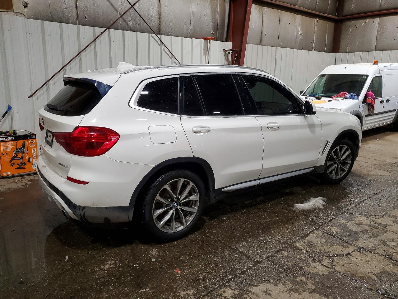 2019 BMW X3 XDRIVE30I photo 3