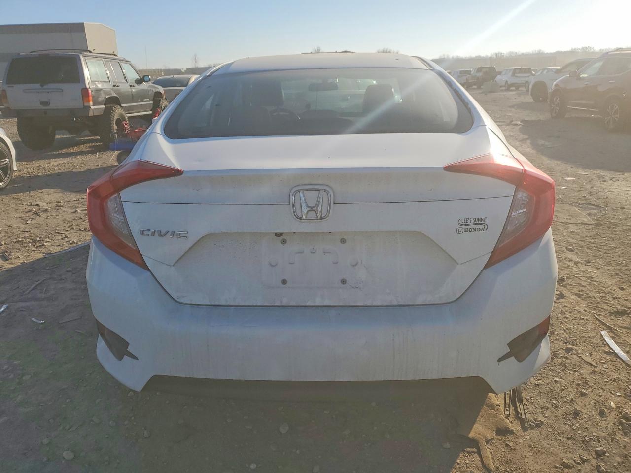 2017 HONDA CIVIC photo 11