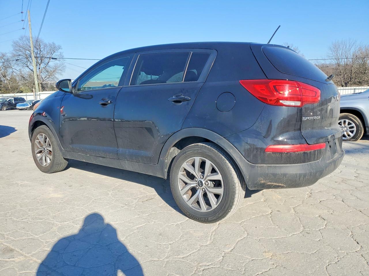 2016 KIA SPORTAGE LX photo 2