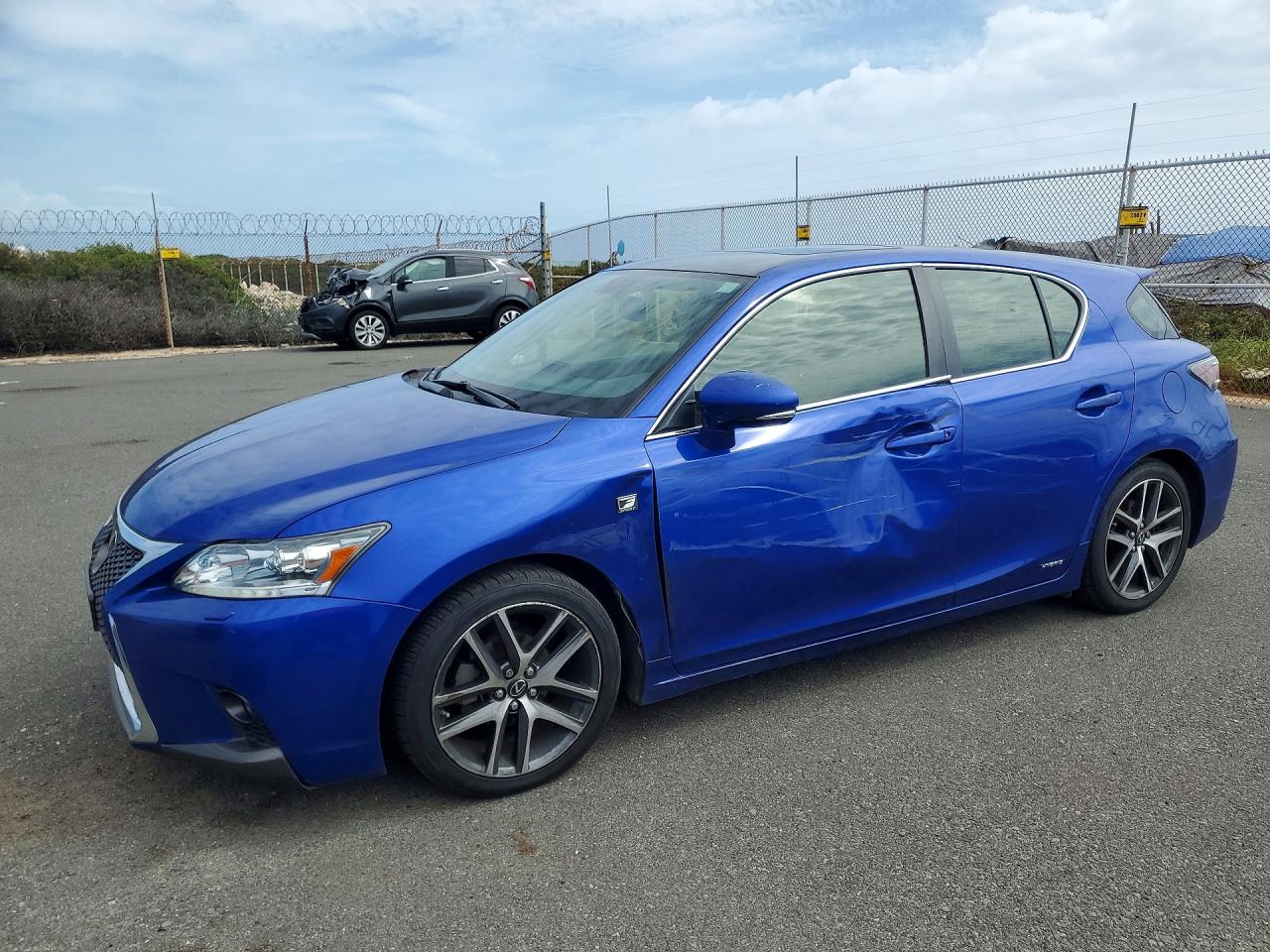 2016 LEXUS CT