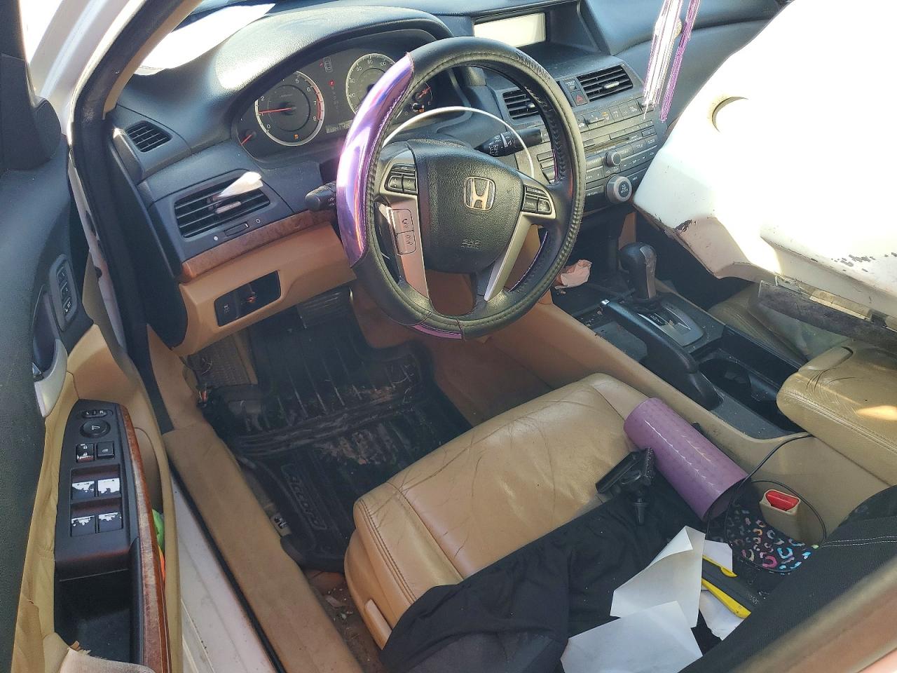 2011 HONDA ACCORD EXL photo 8