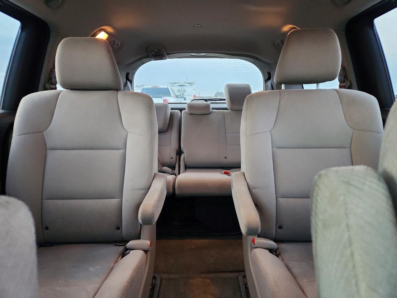 2014 HONDA ODYSSEY LX photo 10