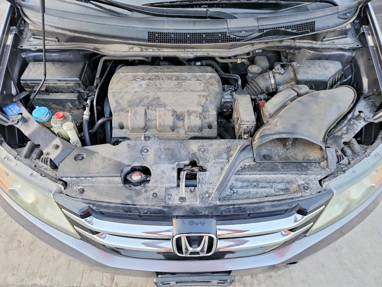 2014 HONDA ODYSSEY LX photo 12