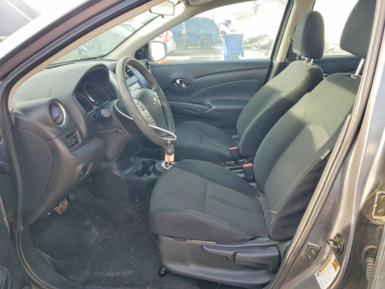 2019 NISSAN VERSA S photo 19