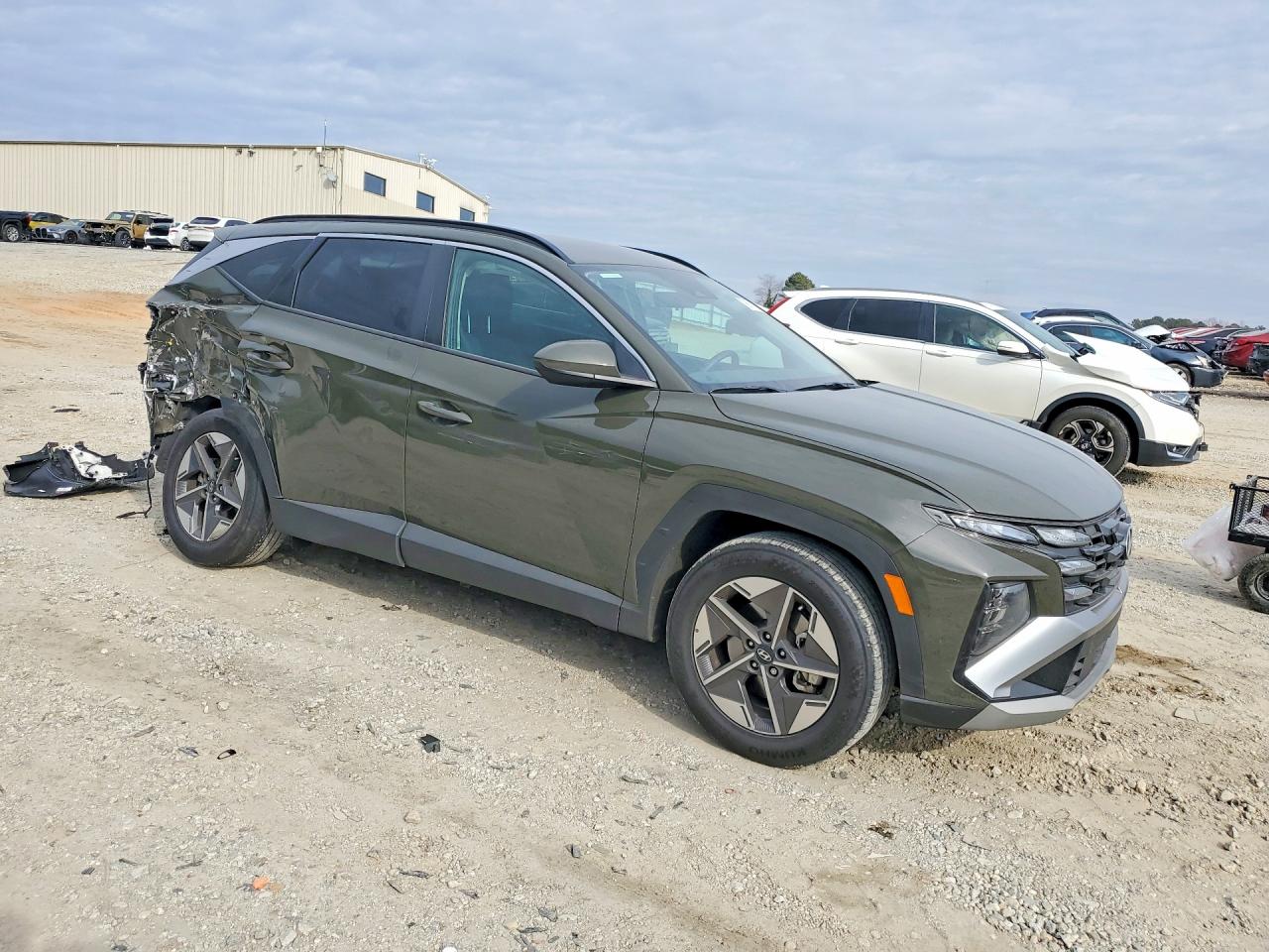 2025 HYUNDAI TUCSON SEL photo 4