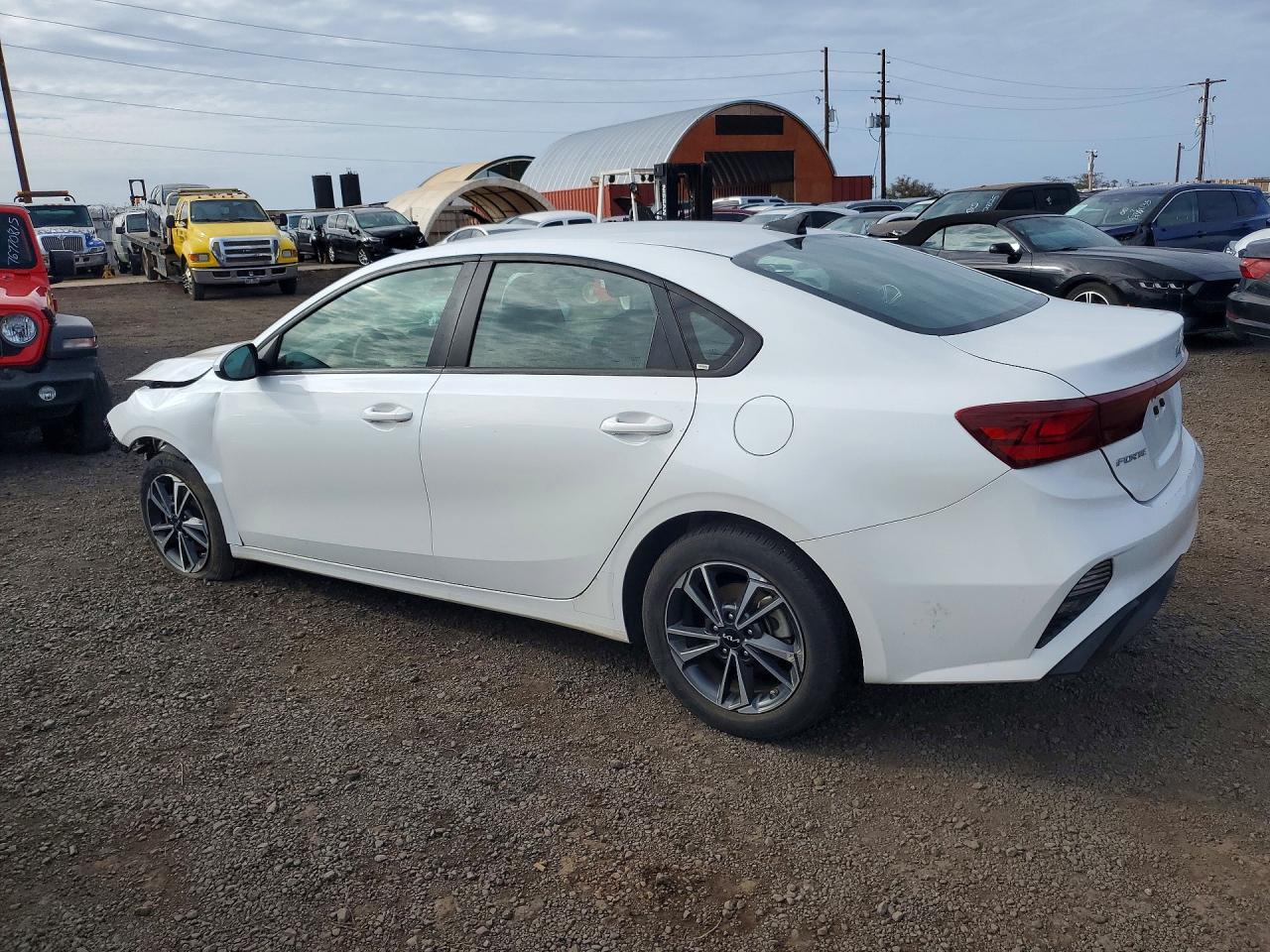 2024 KIA FORTE LXS photo 2