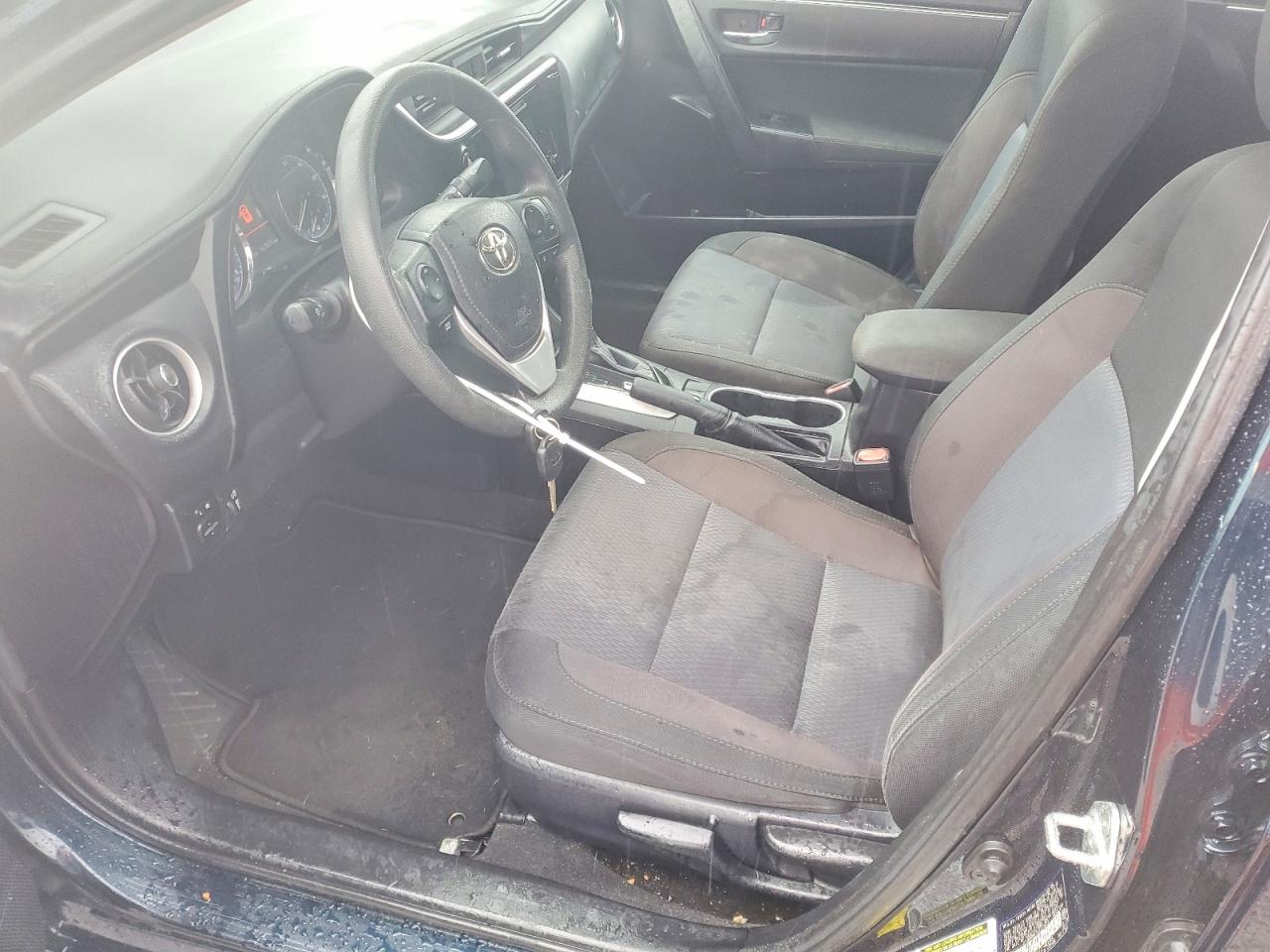 2019 TOYOTA COROLLA L photo 7