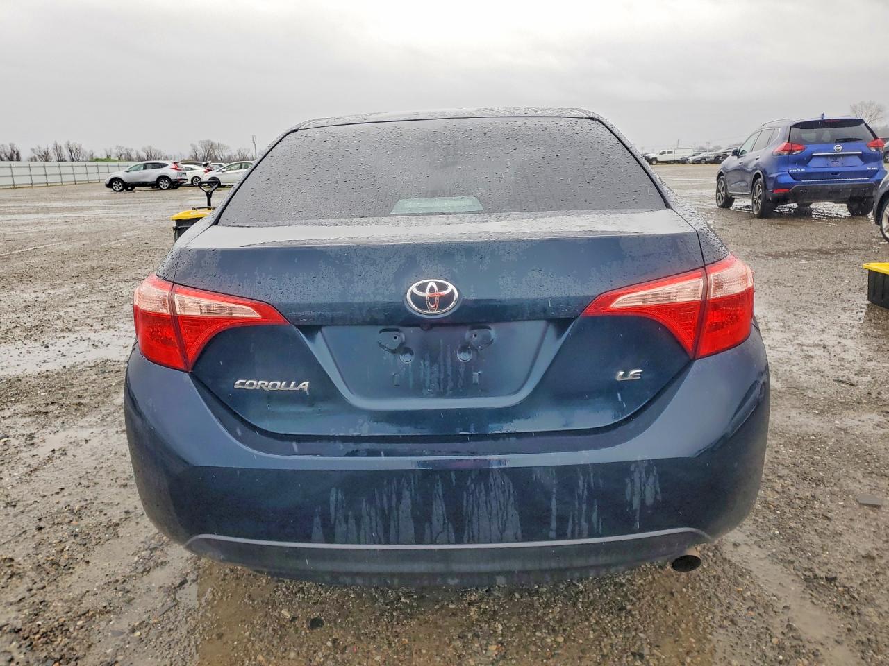 2019 TOYOTA COROLLA L photo 6