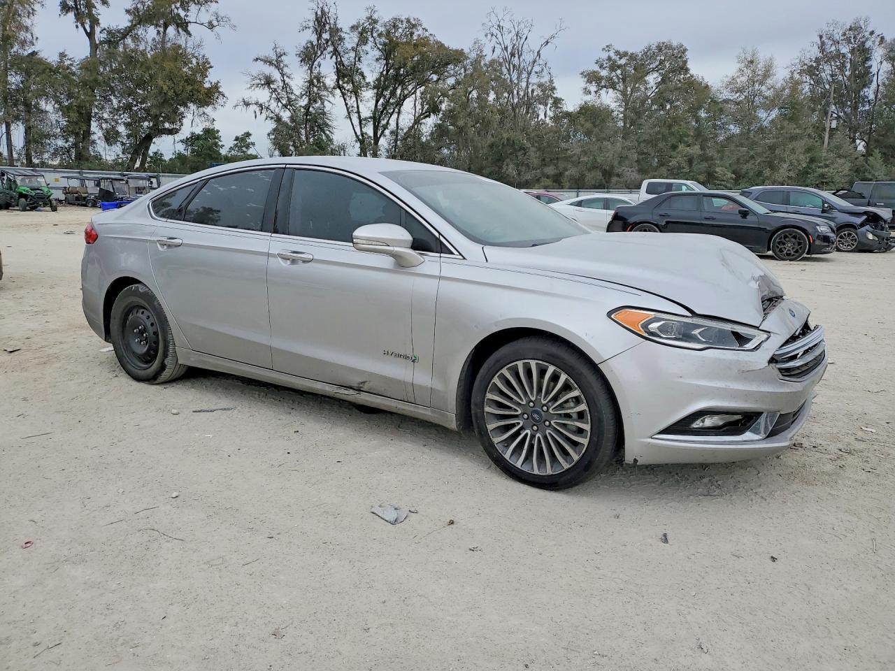 2018 FORD FUSION TITANIUM/PLATINUM HEV photo 10