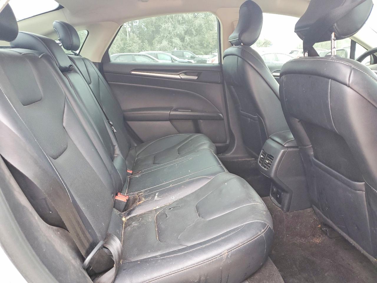 2018 FORD FUSION TITANIUM/PLATINUM HEV photo 28