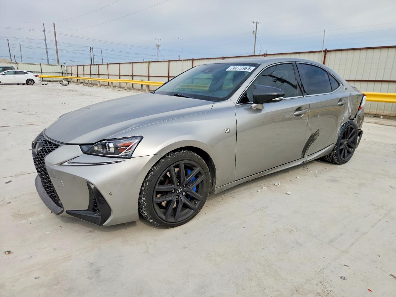 2019 LEXUS IS