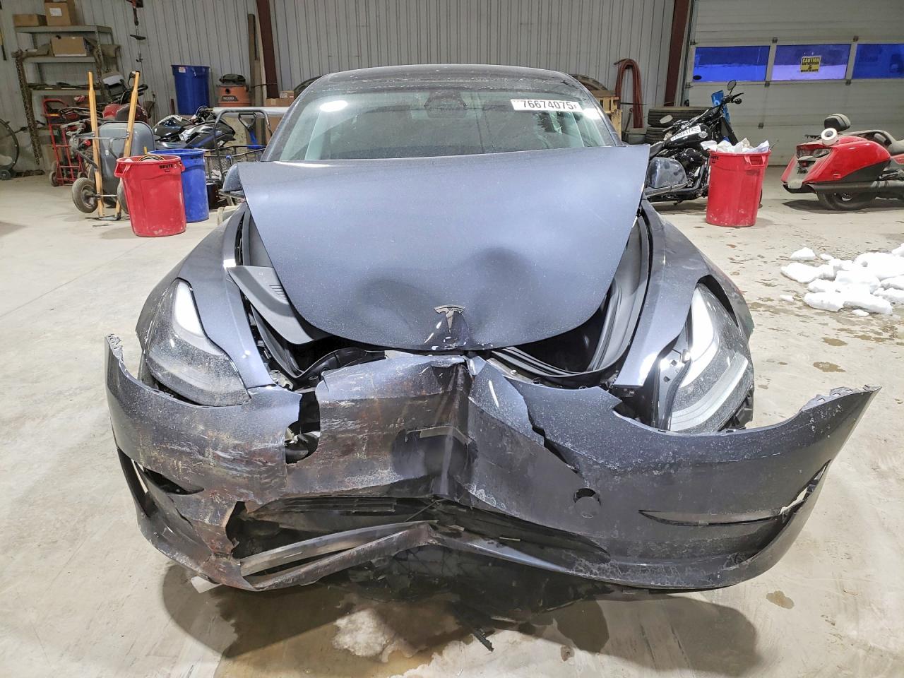 2023 TESLA MODEL 3 photo 9