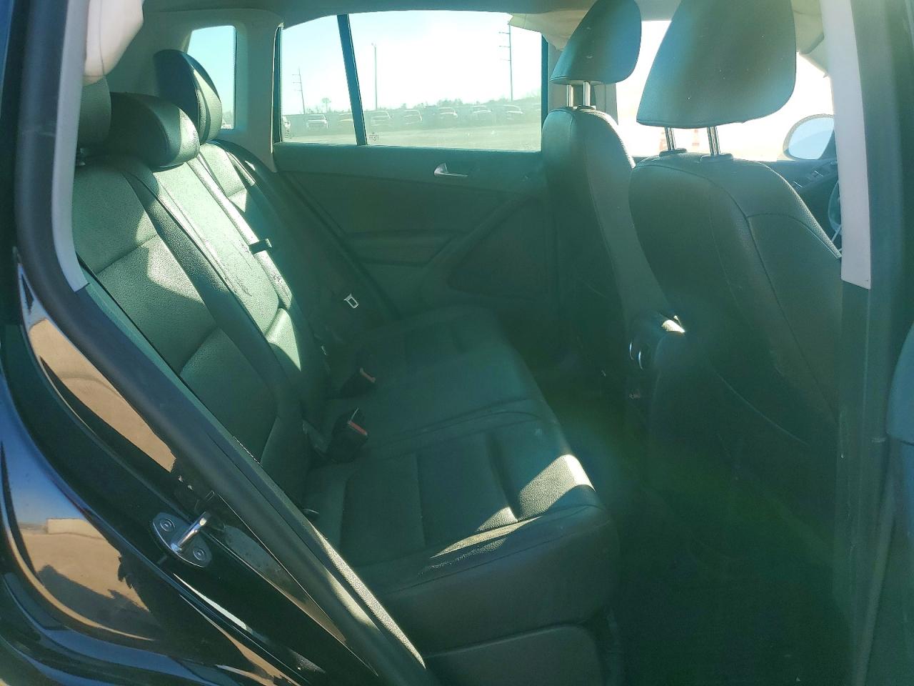 2017 VOLKSWAGEN TIGUAN WOLFSBURG photo 11
